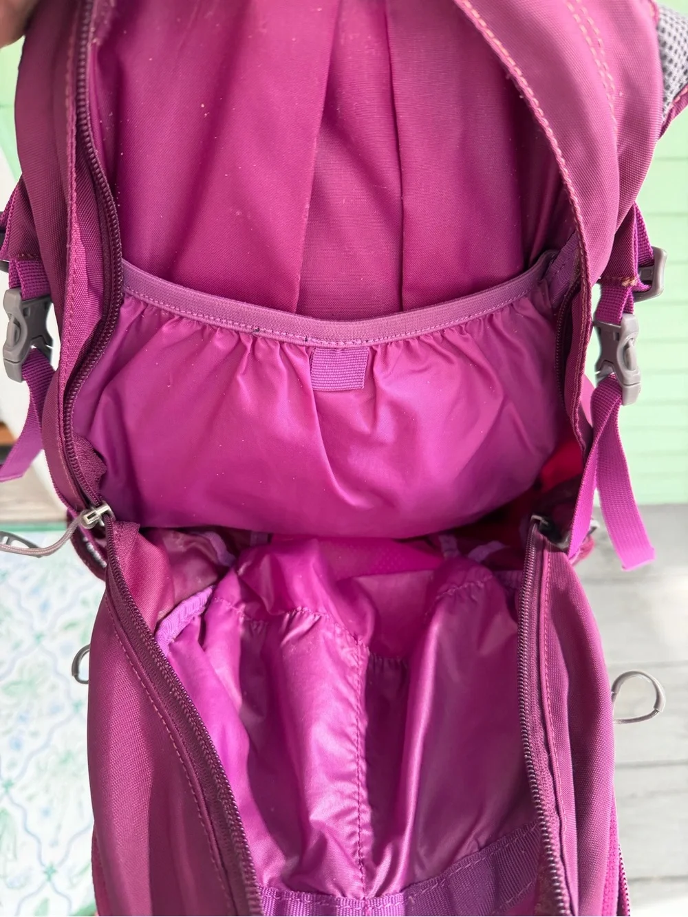 OSPREY compact backpack